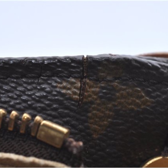 Louis Vuitton Monogram Looping Shoulder Bag - Picture 10 of 16